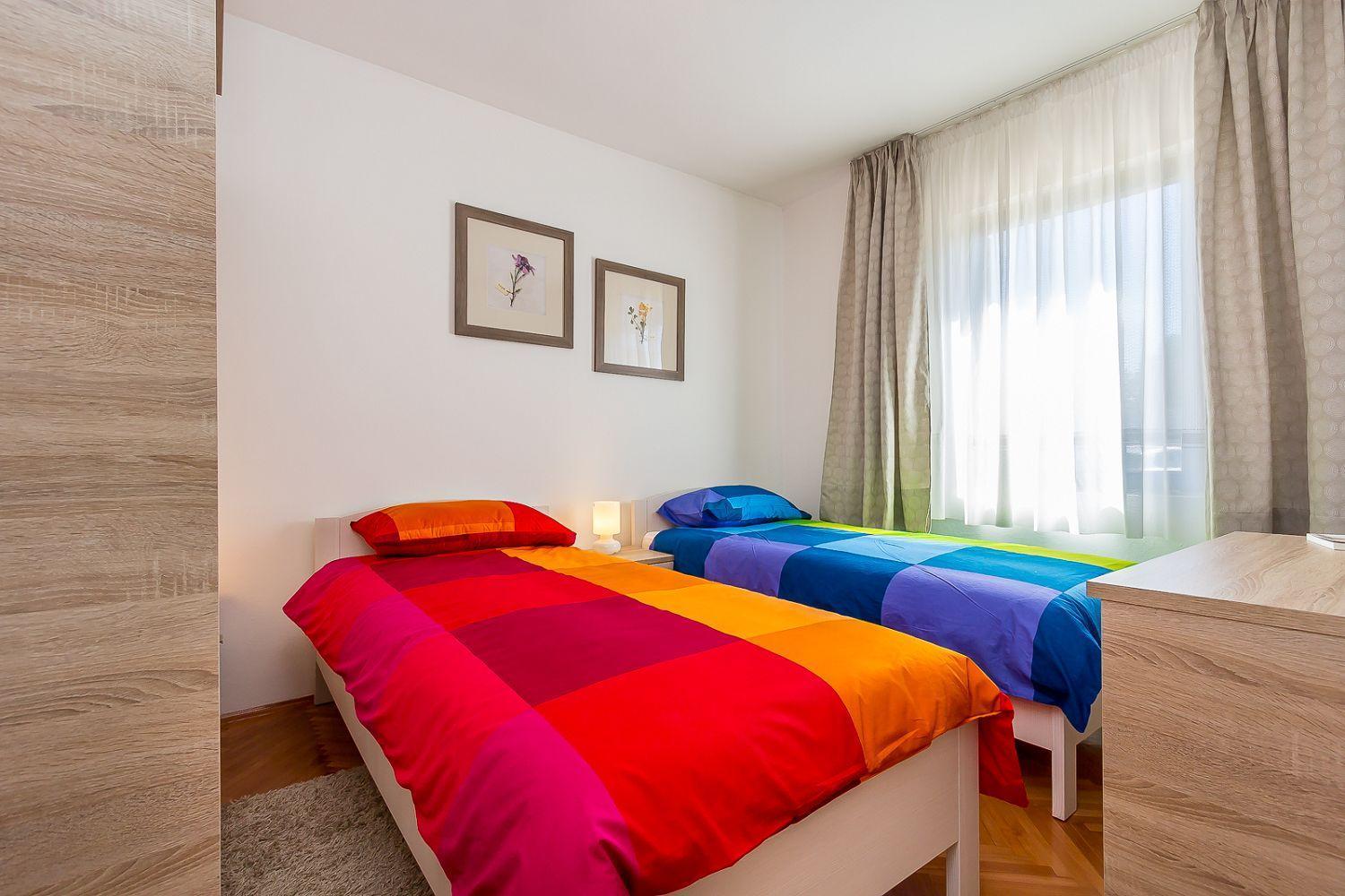 Neu Renovierte Ferienwohnung Mit Klima, Wlan, Terrasse Und Grill Pula Exterior foto