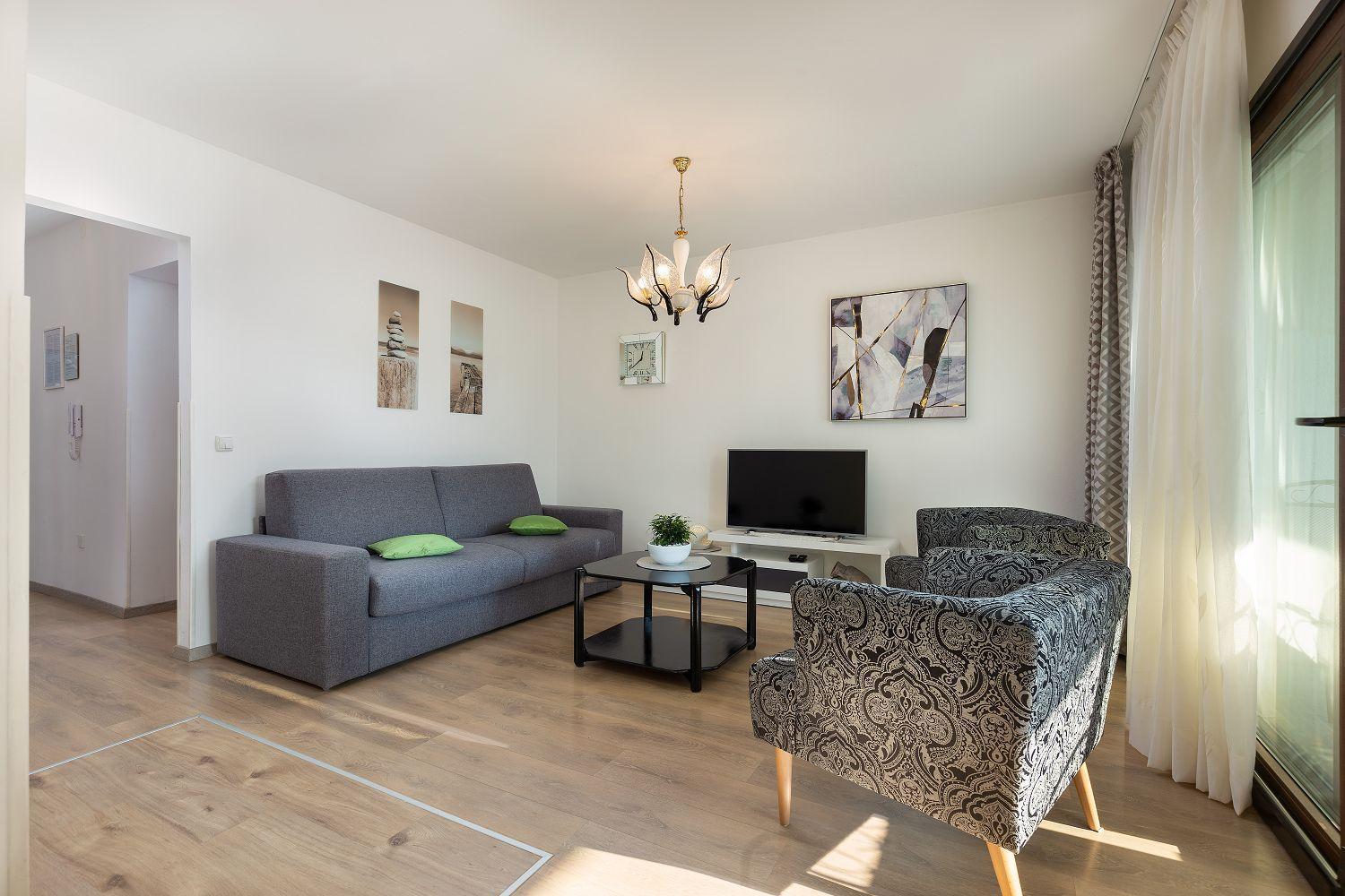Neu Renovierte Ferienwohnung Mit Klima, Wlan, Terrasse Und Grill Pula Exterior foto
